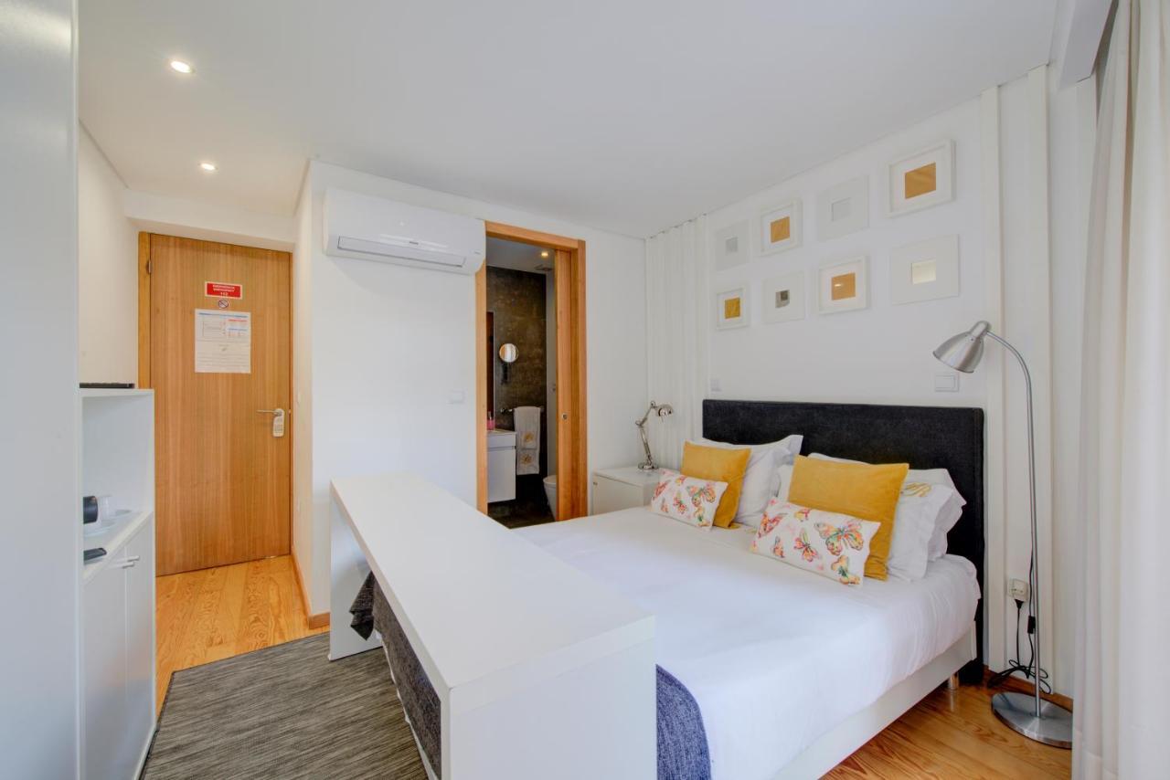 Bellu Suites กิมาไรส์ ภายนอก รูปภาพ