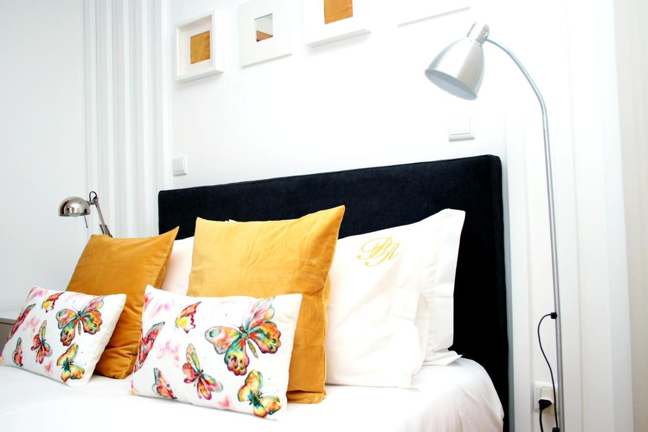 Bellu Suites กิมาไรส์ ภายนอก รูปภาพ